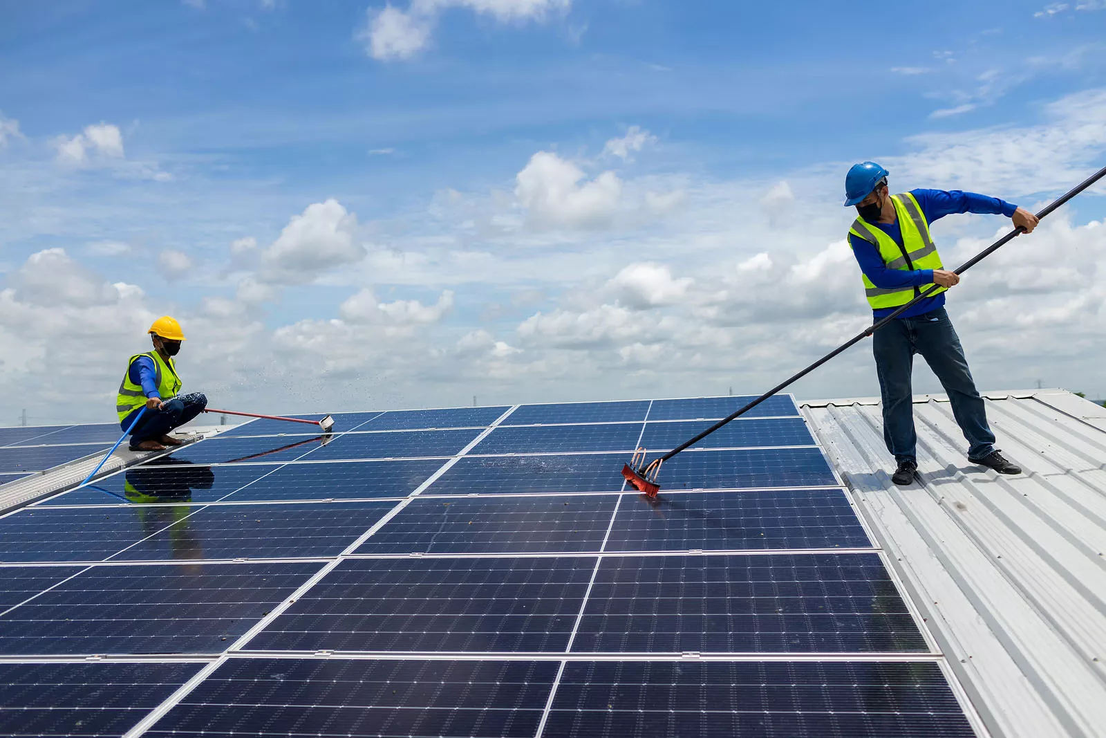 Solar Panel Maintenance in Varanasi